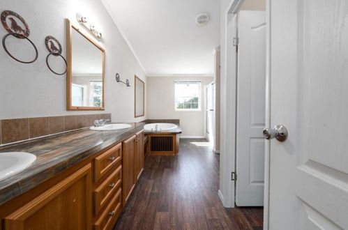 240 Rosemont Dr, Morgans Point TX 76513 exterior