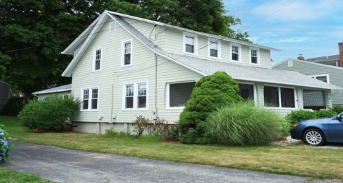 14 Shore Ave, Groton CT  06340-5812 exterior