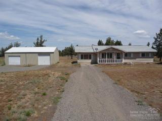 22884 Buckskin Ct, Bend, OR 97701-9727