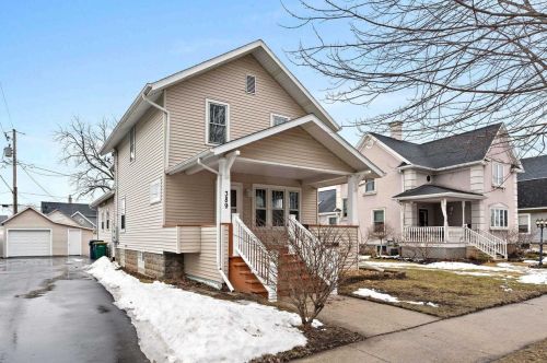 389 Sherman St, Fond Du Lac, WI 54935-5049