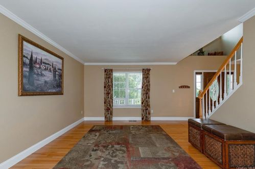 118 Gabriels Path, Poughquag NY  12570-5147 exterior
