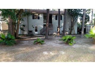 204 Trace Loop, Mandeville LA  70448-7563 exterior