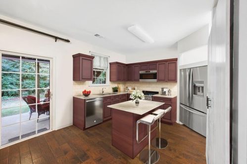 206 Amelia Ln, Peachtree City GA  30269-5608 exterior