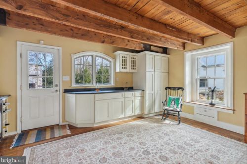 737 Hoover Rd, Blue Bell PA  19422-2015 exterior