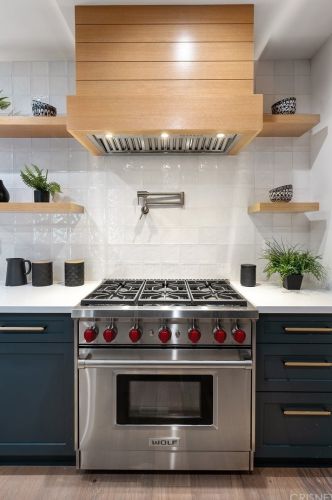 4070 Bakman Ave, North Hollywood CA  91602-3302 exterior