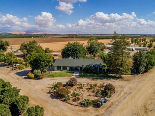 22819 Avenue 124, Porterville, CA 93257-9423