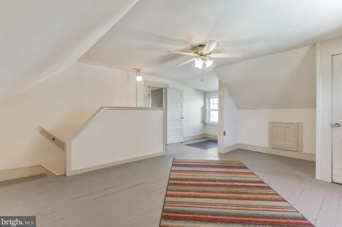16 Charles St, Palmyra NJ  08065-1813 exterior