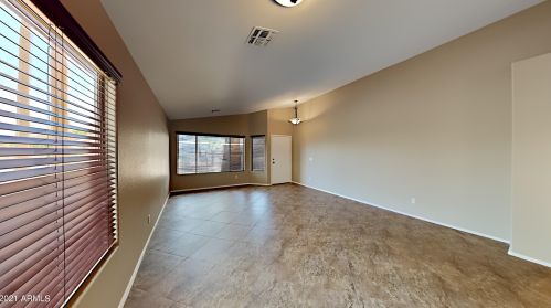 1970 Oak St, Gilbert, AZ 85233-8961