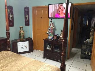 1336 24th Ave, Miami, FL 33125-2169