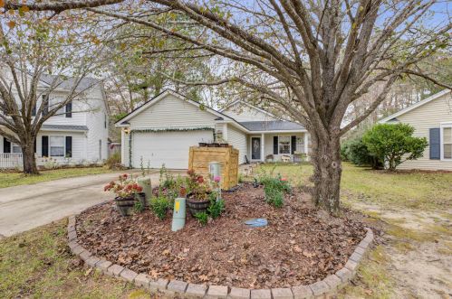 230 Two Pond Loop, Ladson SC  29456-6918 exterior