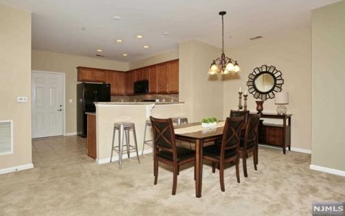 22 Aster Ln, Outwater NJ 07026-3563 exterior