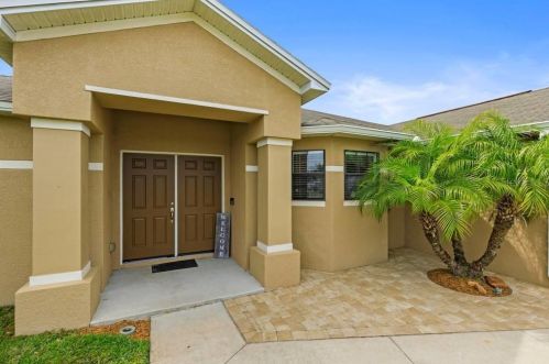 5188 Ashwood Dr, Lakeland, FL 33811-1637