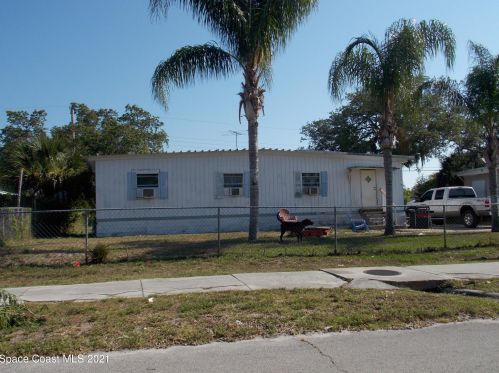 3202 Brockett Rd, Mims, FL 32754-5629