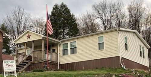 916 Main St, Lilly, PA 15938-1061