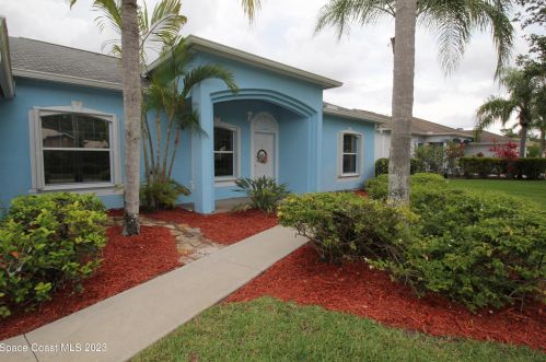 3638 2nd Pl, Vero Beach FL  32968-2430 exterior