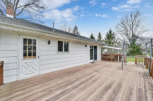 384 New Vernon Rd, Middletown NY  10940-7535 exterior