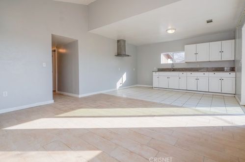 809 Vine Dr, Bakersfield CA  93307-3944 exterior