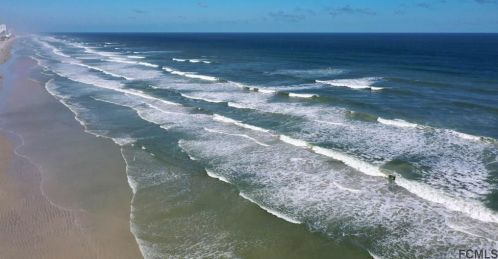 2055 Atlantic Ave, Daytona Beach FL  32118-5017 exterior