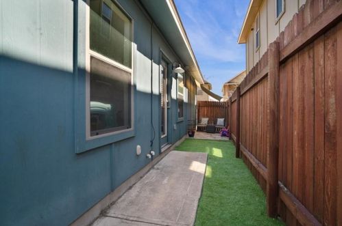 4514 Credo Ln, Austin TX 78725-2929 exterior