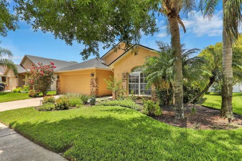 6637 Thackston Dr, Riverview, FL 33578-1320