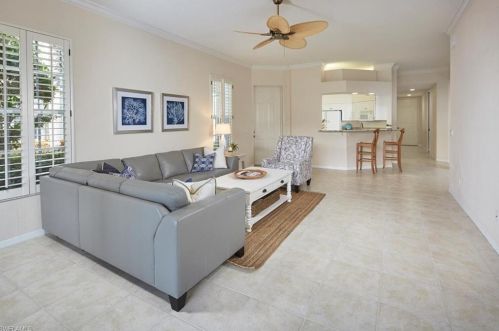 1896 Seville Blvd, Naples, FL 34109-3357