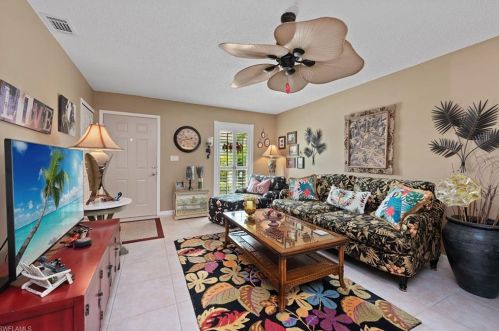 60 Marco Villas Dr, Marco Island, FL 34145-4692