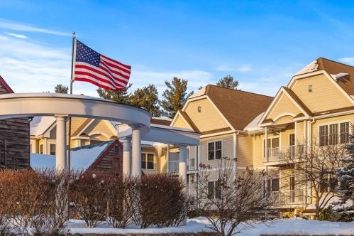160 Daniel Webster Hwy, Nashua, NH 03060-5209