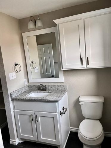 1406 Courtney Pl, Cleburne TX  76033-7964 exterior