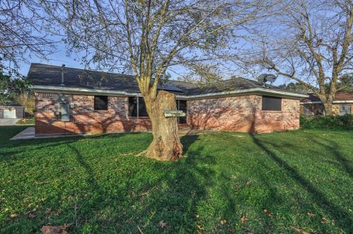 9005 San Jose Ave, Texas City, TX 77591-2925
