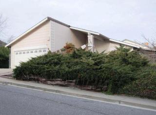 3257 Colusa St, Pinole, CA 94564-1529