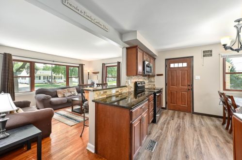 3425 95, Milwaukee WI 53222-3555 exterior