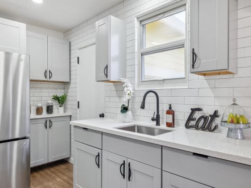 56 Atlantic Ave, San Bruno CA  94066-1502 exterior