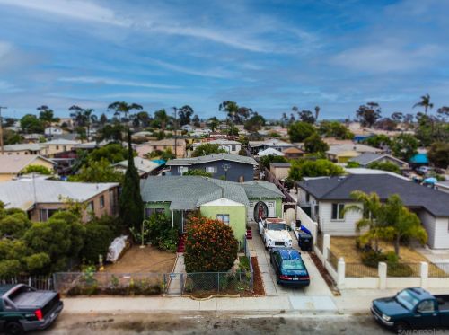 737-39 Elizabeth St, San Diego, CA 92113-2917