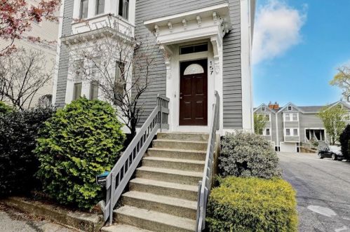 157 Doyle Ave, Providence, RI 02906-1609