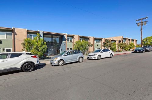 6120 Decena Dr, San Diego, CA 92120-3540