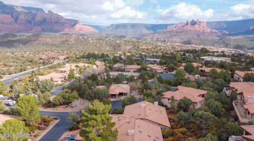 7 Courtney Cir, Sedona AZ 86336-5966 exterior
