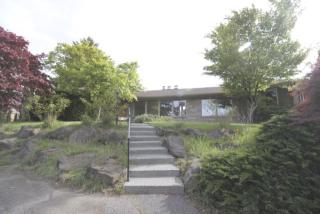 8506 27th Ave, Seattle WA  98115-3431 exterior