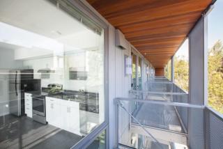 1200 Pike St, Seattle WA  98122-3918 exterior