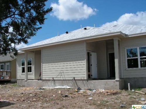 3133 Puter Creek Rd, Spring Branch TX  exterior