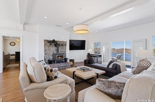 63745 Route 25, Southold NY  11971-4719 exterior