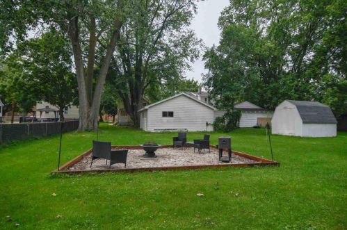 1335 Stuart St, Green Bay WI  54301-4314 exterior