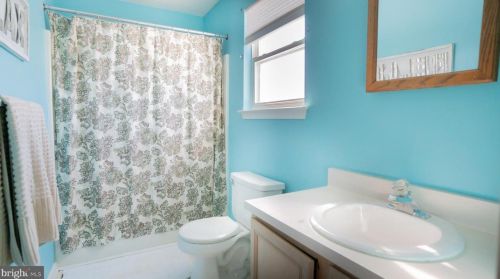 1749 Walnut St, Lansdale PA  19446-1136 exterior