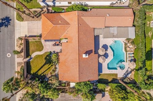 78720 Avenida La Fonda, La Quinta CA  92253-2805 exterior
