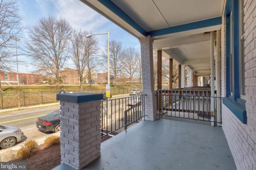 1305 Virginia Ave, Washington, DC 20002-3829