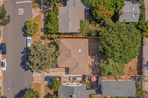 1367 Diamond St, San Diego, CA 92109-3043