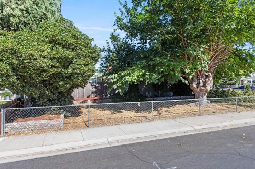 4651 Finney Rd, Salida CA  95368-9444 exterior