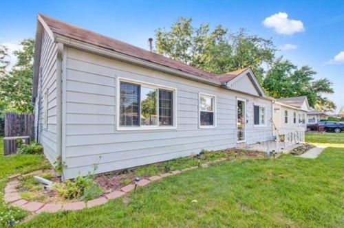 7740 Belmont Ave, Hammond, IN 46324-3311