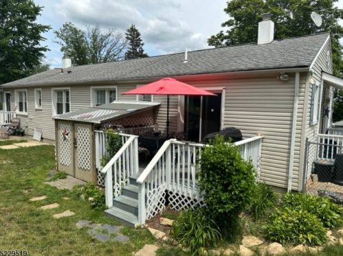 19 Jefferson Ave, Dover NJ  07801-5503 exterior