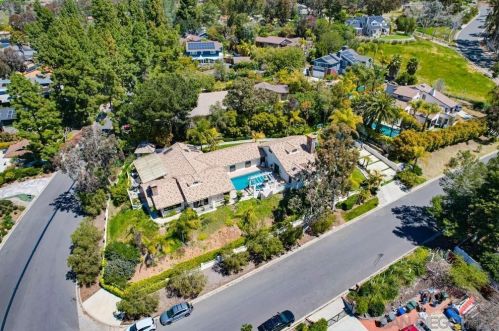 3106 Circa De Tierra, Encinitas CA  92024-6905 exterior