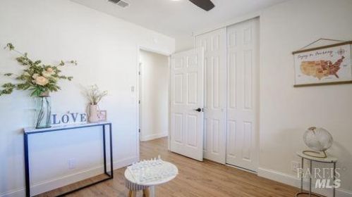 252 Livingston Ave, Vacaville CA  95687-6415 exterior